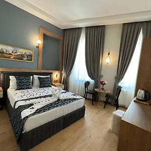 Szálloda Newalla Old