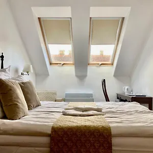 Vendégház Opera16 Guestrooms